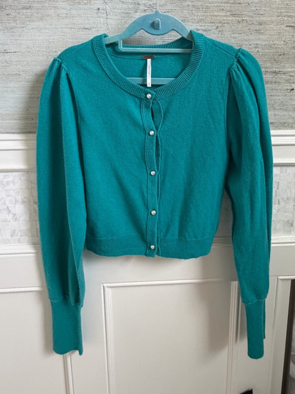 Medium Free People Pearl cashmere button cardigan sweater Teal Cropped - Picture 3 of 15